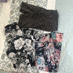 Set of 3 Evolution and creation leggings workout skulls